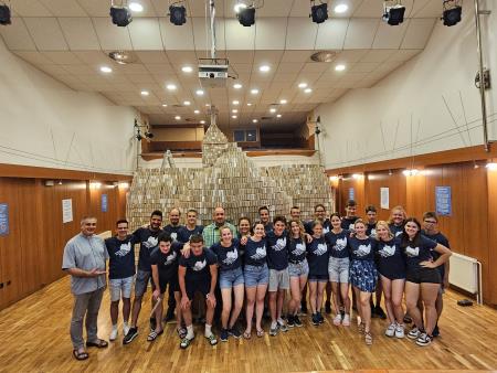 Največja skulptura iz wc rolic_arhiv Občine Domžale (67)